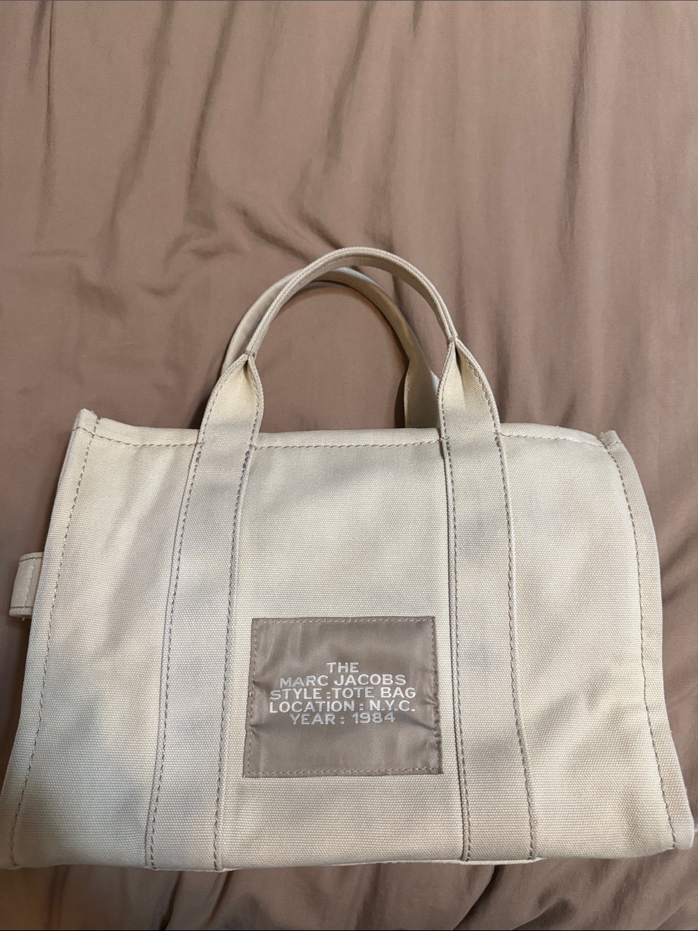 Marc Jacobs Canvas Tote Bag in Cream with White Logo - Picture 2 of 6